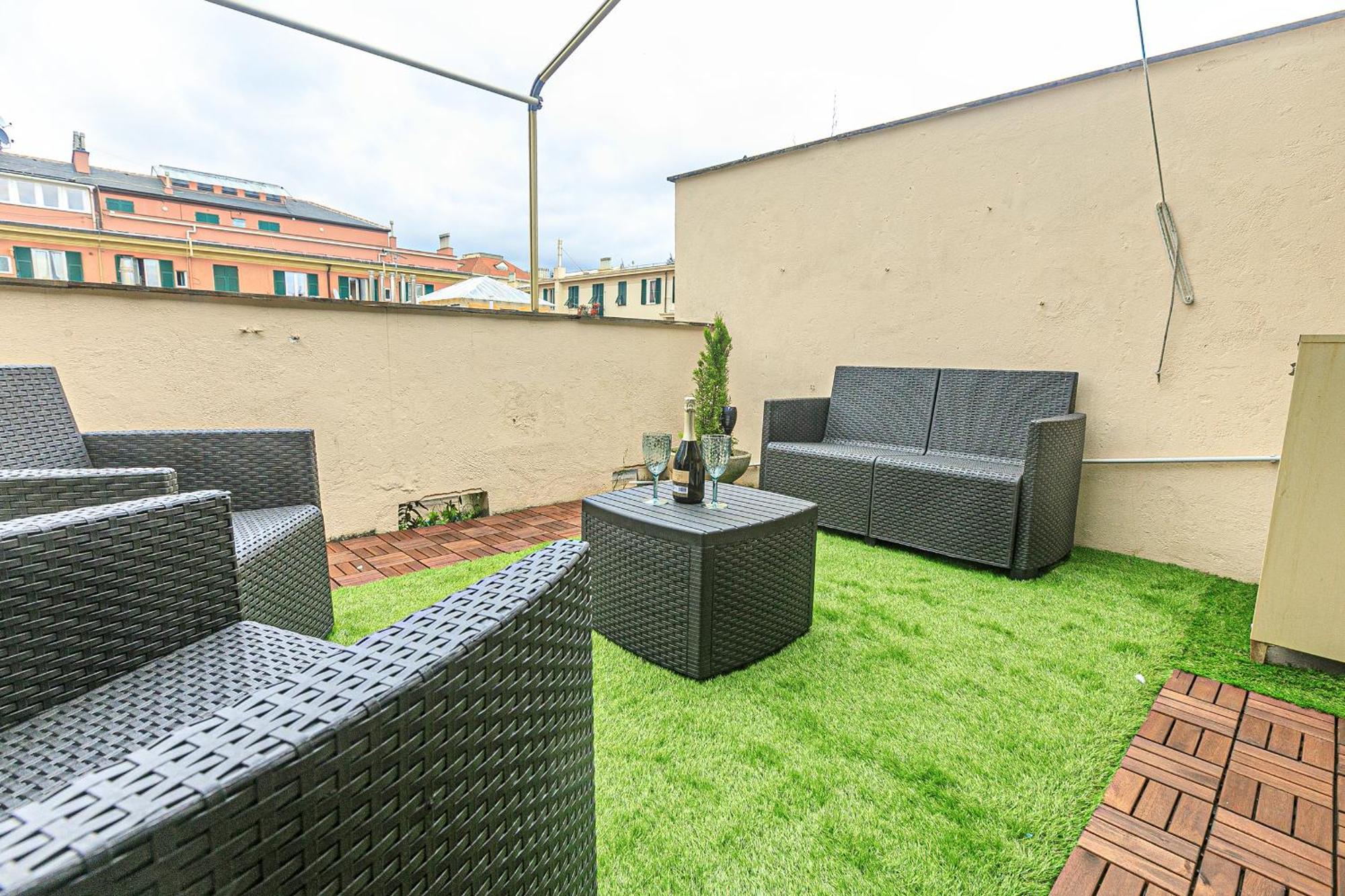 ジェノヴァPlein Ciel - Attico Vicino Al Centro - Parcheggio Privatoアパートメント エクステリア 写真